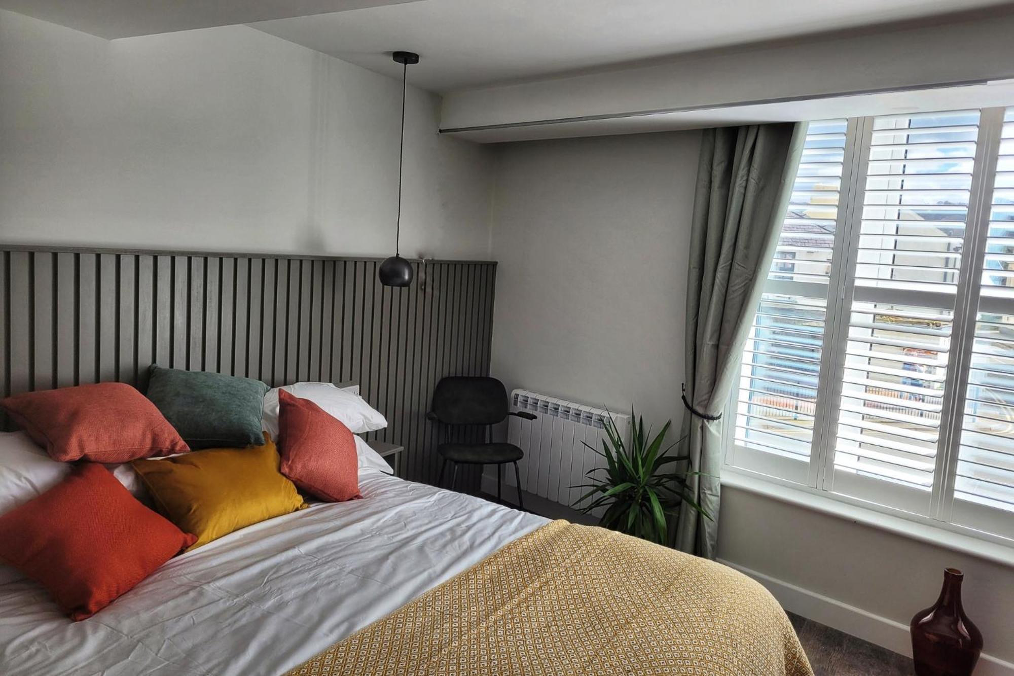 Sgwar Hotel Менай Бридж Екстериор снимка